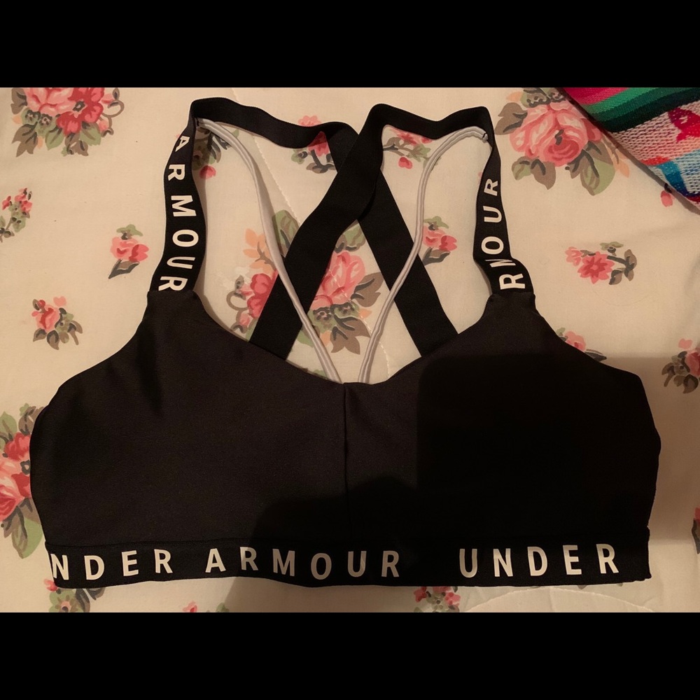 UA Low Impact Strappy Bra